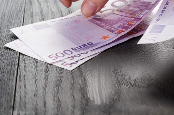 Immobilier : être à l'origine d'une vente peut rapporter 500 euros