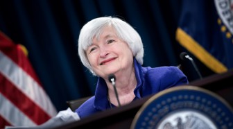 Etats-Unis: la Fed voit l'inflation "remonter", laisse les taux inchangés