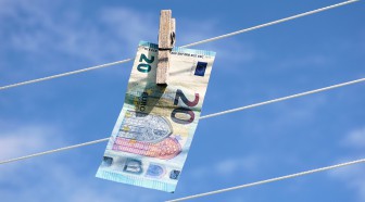 L'euro, "une arme dans la compétition internationale" pour la Banque de France