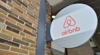 Airbnb : les copropriétés incitées par les hôteliers à attaquer la plateforme en justice