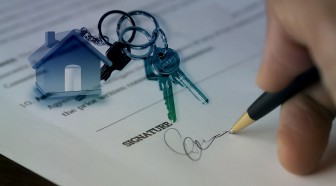 Crédit immobilier : vers une baisse des taux à la rentrée ?
