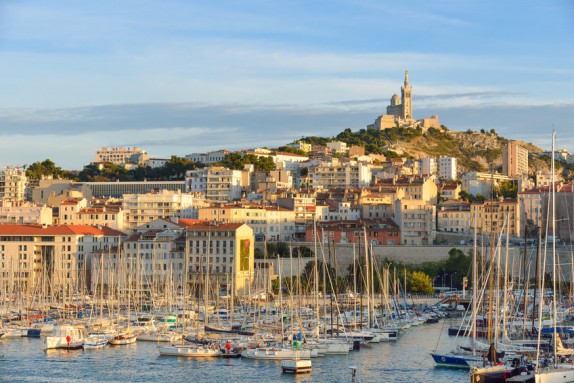 40 % des grandes villes françaises augmentent leurs impôts locaux en 2015